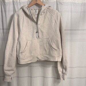 Lululemon scuba half zip M/L Light Beige Half-Zip Hooded Pullover